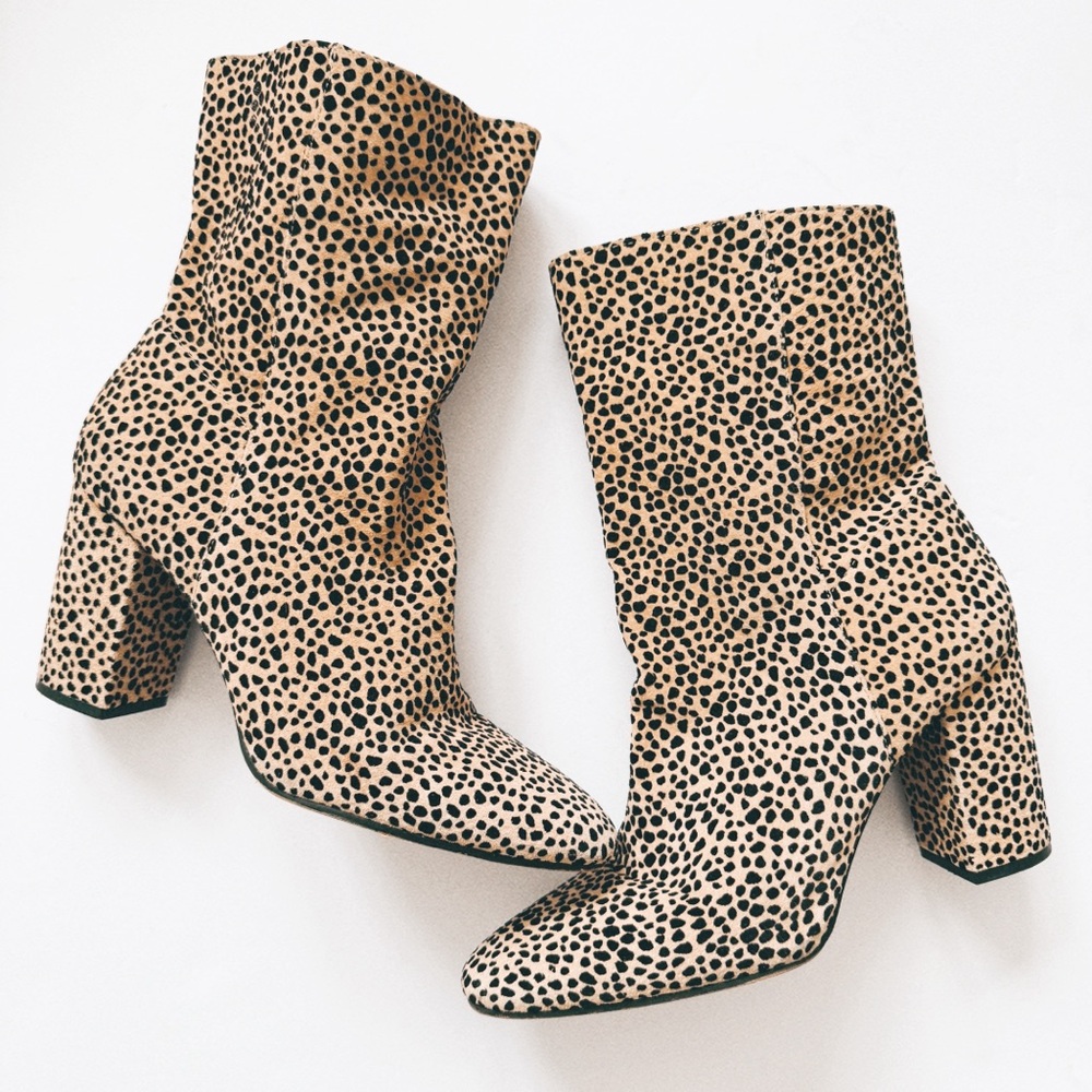 JESSICA SIMPSON > Kaelin Boots